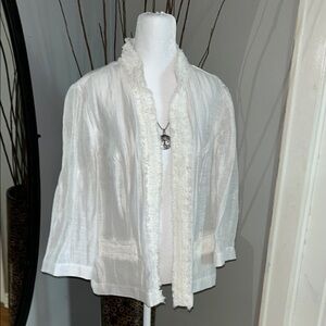 Chico’s Chic White Jacket with Textured Details